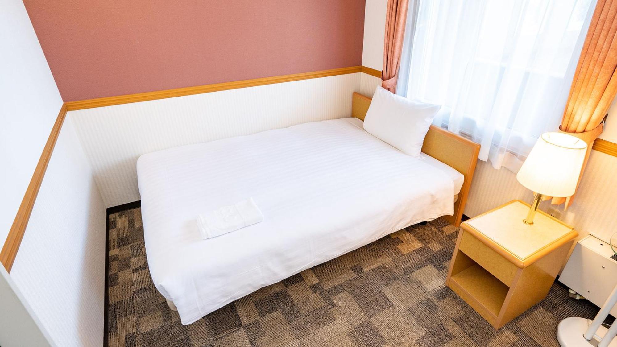 Toyoko Inn Nagoya Owari Ichinomiya Ekimae Pokoj fotografie