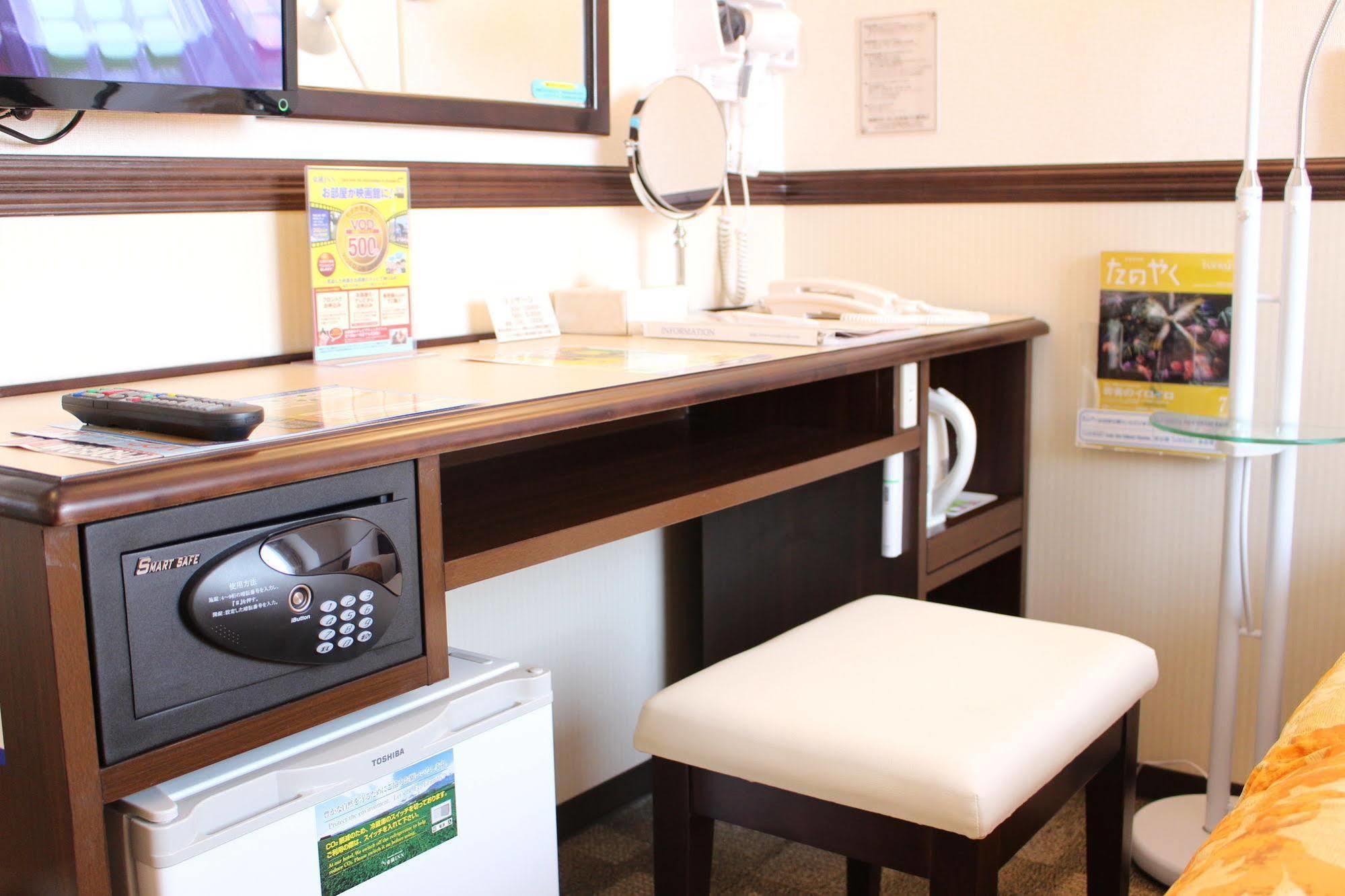 Toyoko Inn Nagoya Owari Ichinomiya Ekimae Exteriér fotografie